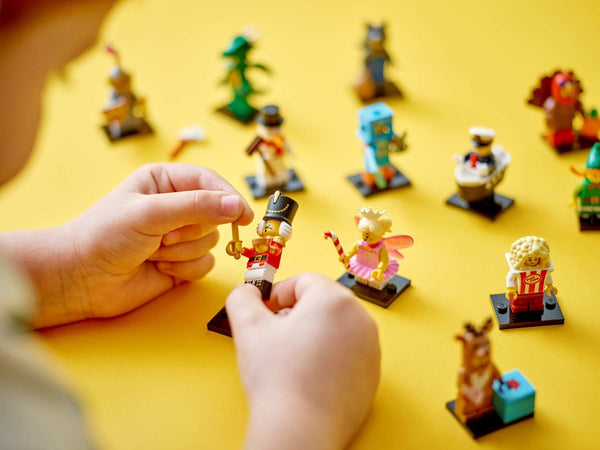 LEGO® Series 23 Minifigures - Moore's Minifigures