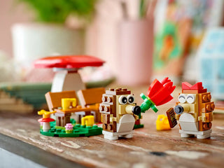 LEGO® Hedgehog Picnic Date 40711 (Retired)