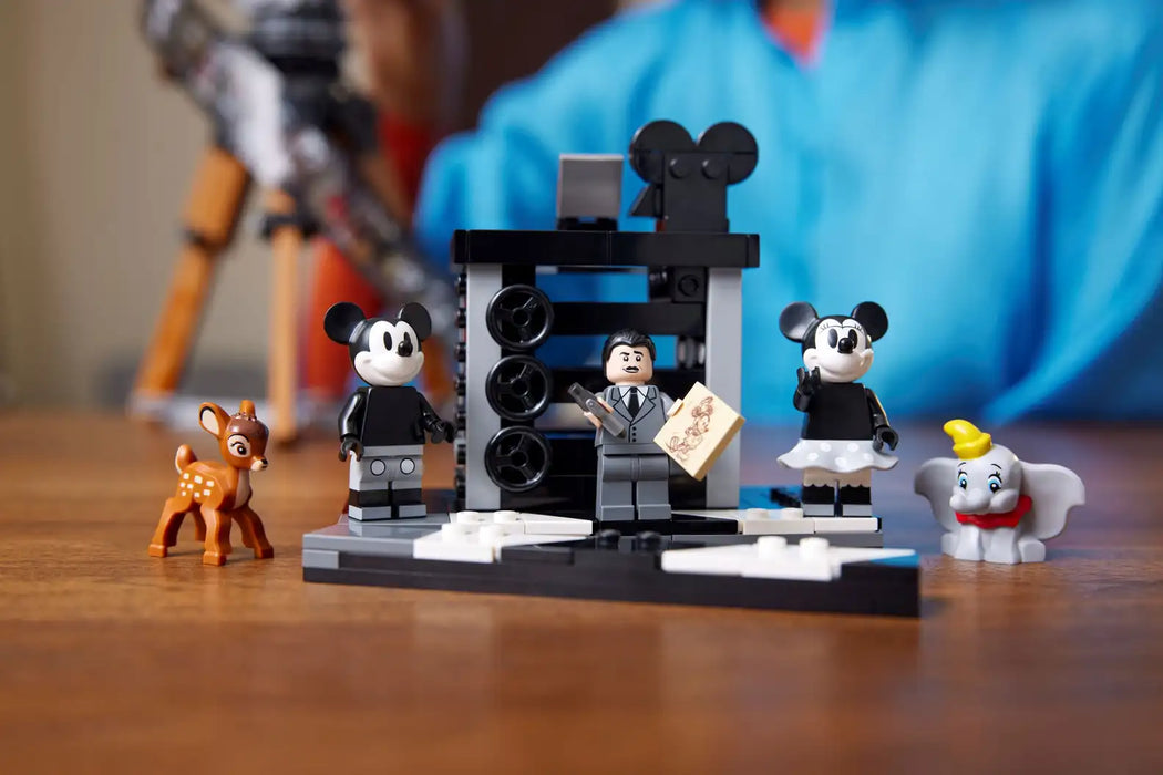 LEGO® ǀ Disney Walt Disney Tribute Camera 43220 - Disney 100 Box