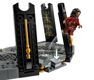 LEGO® Star Wars™ Ahsoka Tano's Duel on Peridea 75385