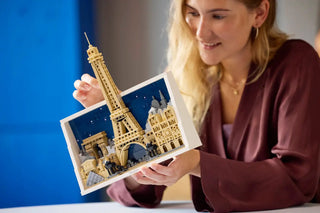 LEGO® Architecture Paris – City of Love 21064 - Moore's Minifigures