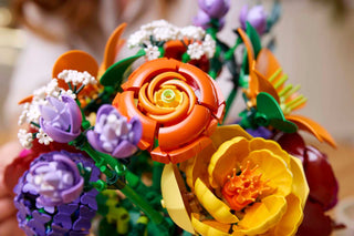 LEGO® Botanicals Flower Arrangement 10345 - Moore's Minifigures