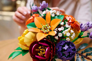 LEGO® Botanicals Flower Arrangement 10345 - Moore's Minifigures