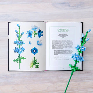 LEGO® Brick Botanical Almanac - Moore's Minifigures