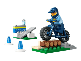 LEGO® City Police Bicycle Training 30638 - Moore's Minifigures
