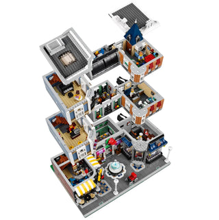 LEGO® Creator Expert Assembly Square 10255 - Moore's Minifigures