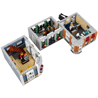 LEGO® Creator Expert Assembly Square 10255 - Moore's Minifigures