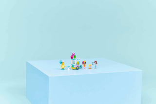 LEGO® Friends Ice Cream & Balloon Stand 42692 - Moore's Minifigures