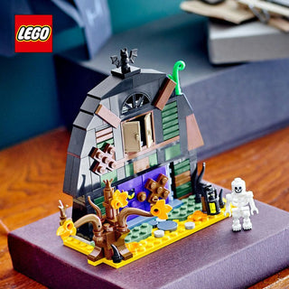 LEGO® Halloween Barn 40721 - Moore's Minifigures