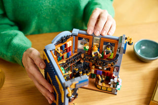 LEGO® Icons Bookstore: Book Nook 11379 - Moore's Minifigures