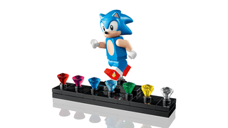 LEGO® Ideas Sonic the Hedgehog™ – Green Hill Zone model 21331 - Moore's Minifigures