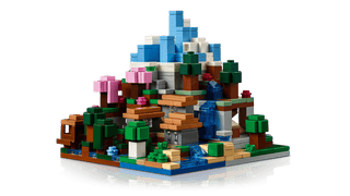 LEGO® Minecraft® The Crafting Table 21265 (Retired) - Moore's Minifigures