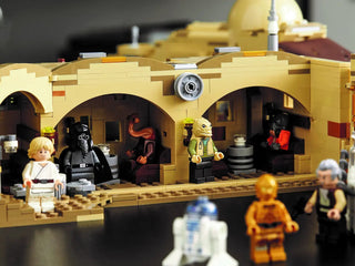 LEGO® Star Wars™ Mos Eisley Cantina™ 75290 - Moore's Minifigures