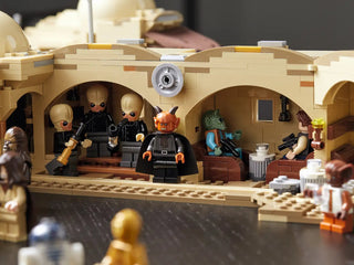 LEGO® Star Wars™ Mos Eisley Cantina™ 75290 - Moore's Minifigures