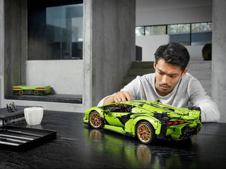 LEGO® Technic™ Lamborghini Sián FKP 37 42115 (Retired) - Moore's Minifigures