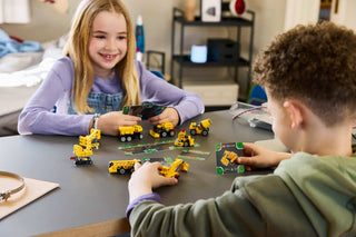 LEGO® Technic™ Mighty Machines 42233 - Moore's Minifigures