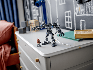 [DAMAGED BOX SALE!] LEGO® Marvel Venom Mech Armor vs. Miles Morales 76276