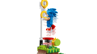 LEGO® Ideas Sonic the Hedgehog™ – Green Hill Zone model 21331
