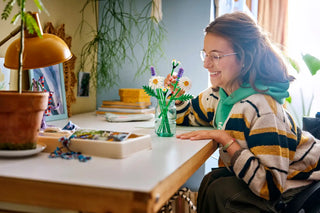 LEGO® Botanicals™ Daisies 11508