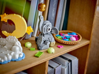 LEGO® Baby Elephant in the Sky 40814