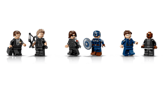 LEGO® ǀ Marvel S.H.I.E.L.D. Helicarrier 76354
