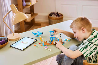 LEGO® Animal Crossing™ Fly with Dodo Airlines 77051