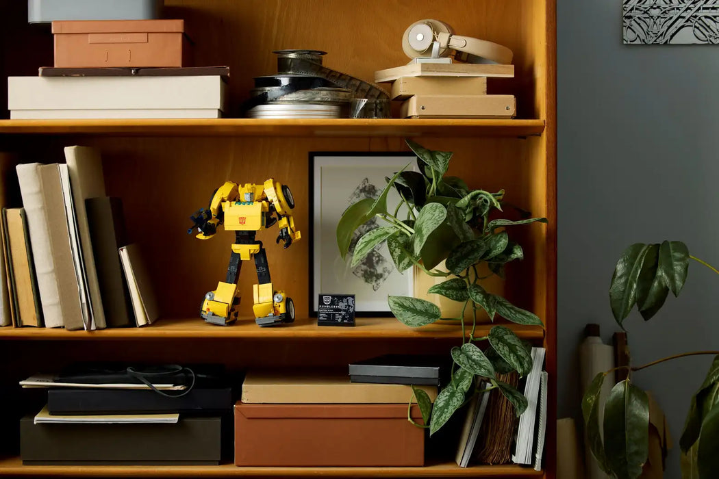LEGO® Icons Transformers: Bumble Bee 10338