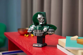 LEGO® Marvel Avengers: Doomsday Doctor Doom Bust 76345