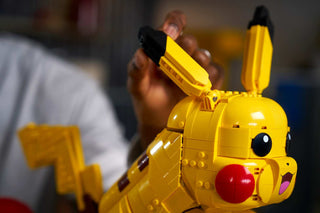 LEGO® Pokémon™ Pikachu and Poké Ball 72152