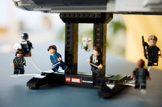 LEGO® ǀ Marvel S.H.I.E.L.D. Helicarrier 76354