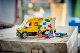 LEGO® City The LEGO® Van 60500 Building Set