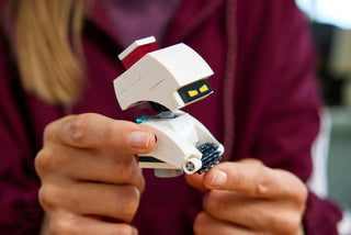 LEGO® Disney and Pixar WALL-E and EVE 43279